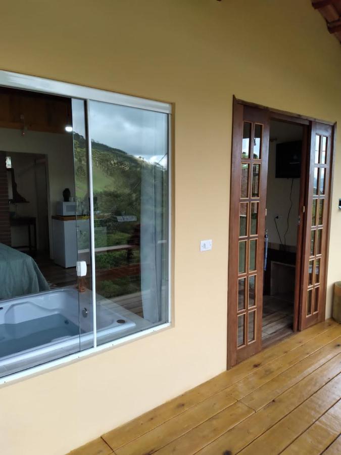 Chale Som Do Riacho Com Hidromassagem E Lareira A 20 Minutos De Goncalves-mg * Goncalves